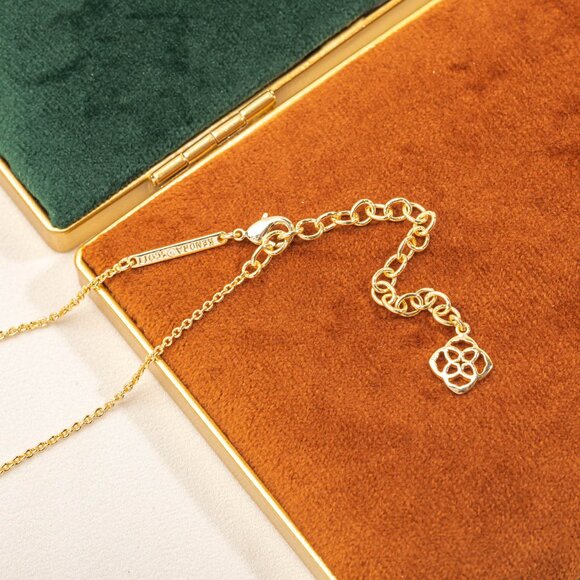 Kendra Scott Gold Elisa Fuchsia Kyocera Opal Necklace - Picture 3 of 3